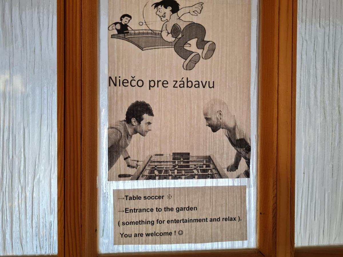 Penzion Mala Fatra U Durka Жиліна Екстер'єр фото
